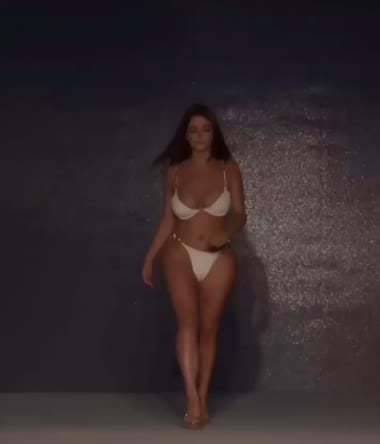 Sexy Uncoordinated PAWG