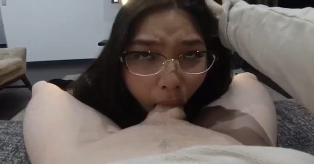 suck cock deepthroat fucking teen girl